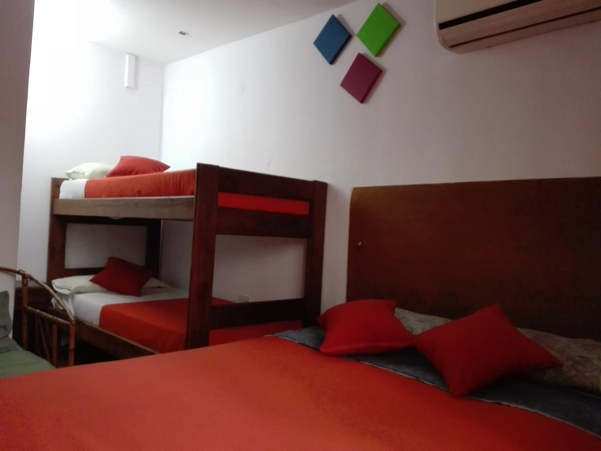 Charcas Hostel Buenos Aires Exterior photo